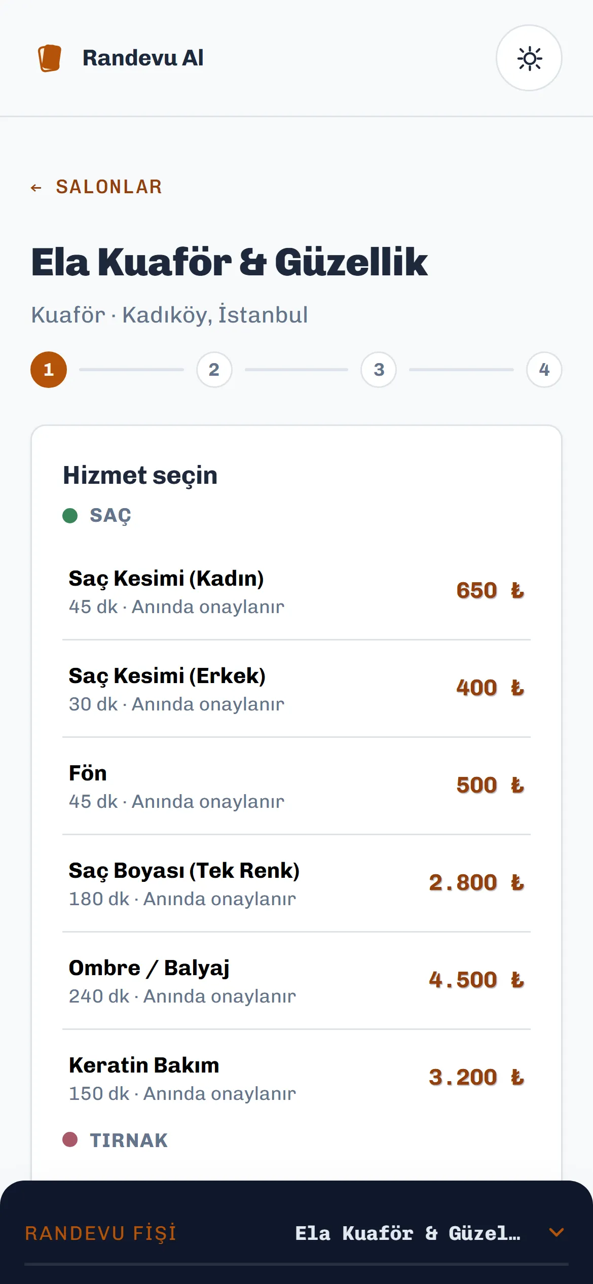 Randevu sayfasında hizmet seçme adımı: hizmetler, süreleri ve fiyatları.